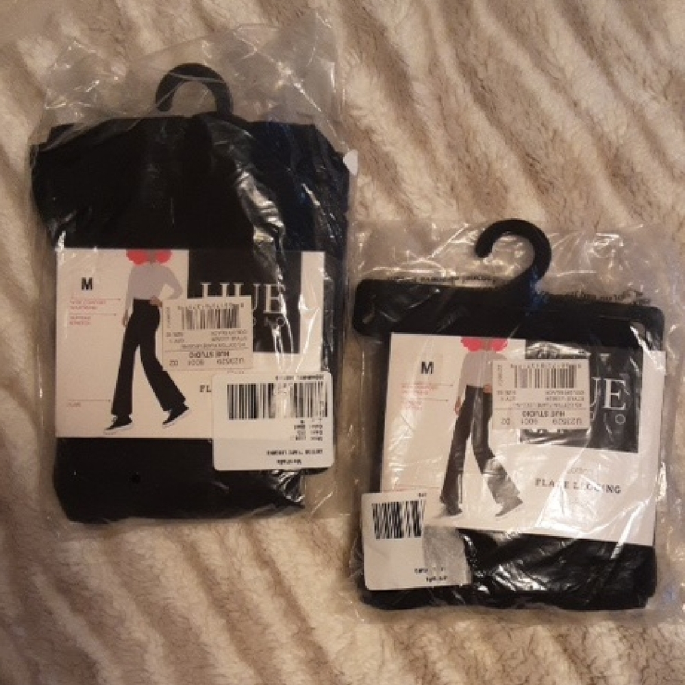 HUE Black Leggings NWT (2) For $25🔥